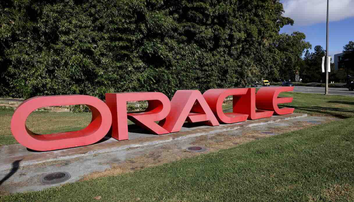 oracle i conti record non bastano il titolo cede sotto il peso dei costi per l8217ai da Quifinanza.it oracle i conti record non bastano il titolo cede sotto il peso dei costi per l8217ai
