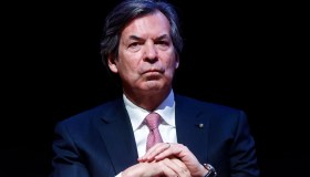Intesa Sanpaolo compra MPS, cosa cambia per i clienti tra conti correnti, mutui e prestiti