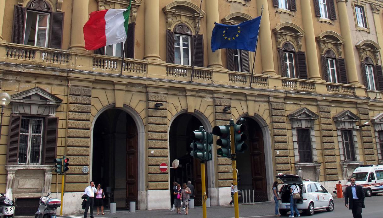 Aste dei titoli di Stato, 19,25 miliardi raccolti tra il 24 e il 26 giugno: i rendimenti