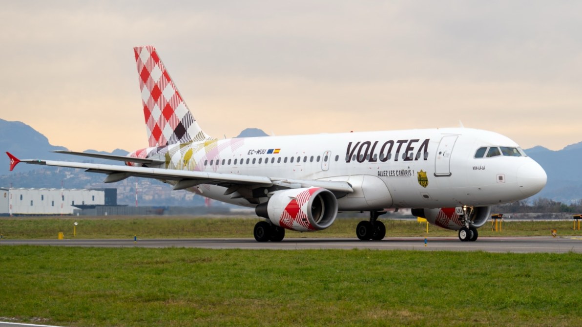 Volotea sospende il supplemento carburante dopo l’istruttoria dell’Antitrust