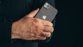 C&C, partner Apple in crisi: 400 dipendenti senza stipendio da marzo, verso il concordato