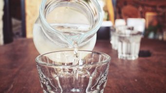 Il ristorante può rifiutarsi di servire acqua del rubinetto?
