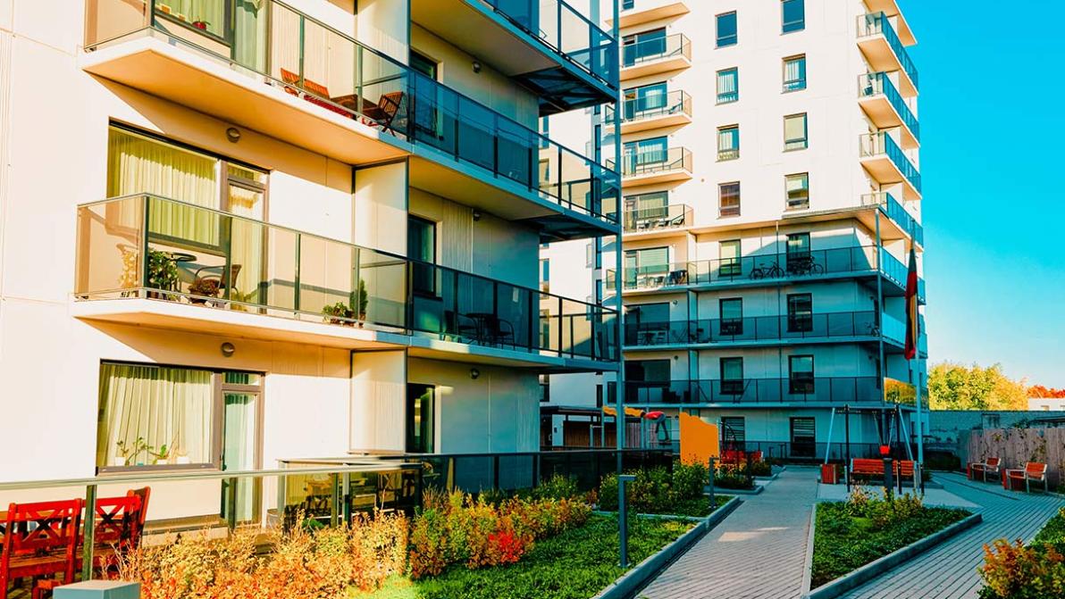 Ho il CIN per il B&B, il condominio può comunque vietarlo?