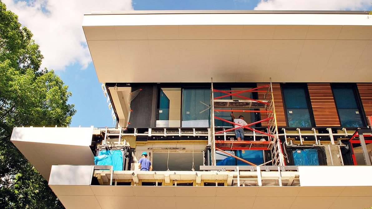 I lavori condominiali mi hanno danneggiato casa: chi paga i danni?