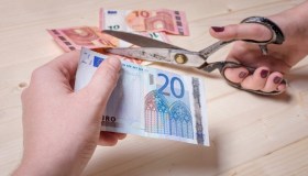 Tfr all’ex coniuge, diritto alla quota non solo dopo la cessazione del lavoro: quando scatta
