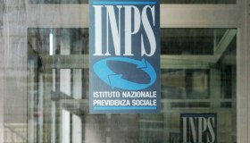 Assegno sociale 2026 da 546 euro al mese, via alla domanda semplificata sul sito Inps