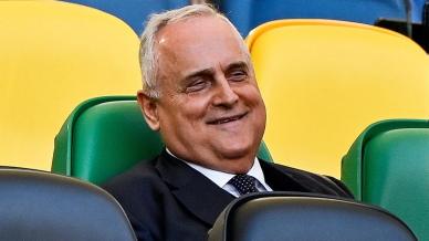 Lazio, mercato bloccato. Servono 19,5 milioni per operare senza problemi