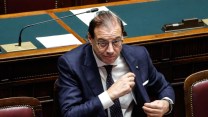 Manovra 2027, Irpef giù per il ceto medio e Iva ridotta sugli affitti dei giovani