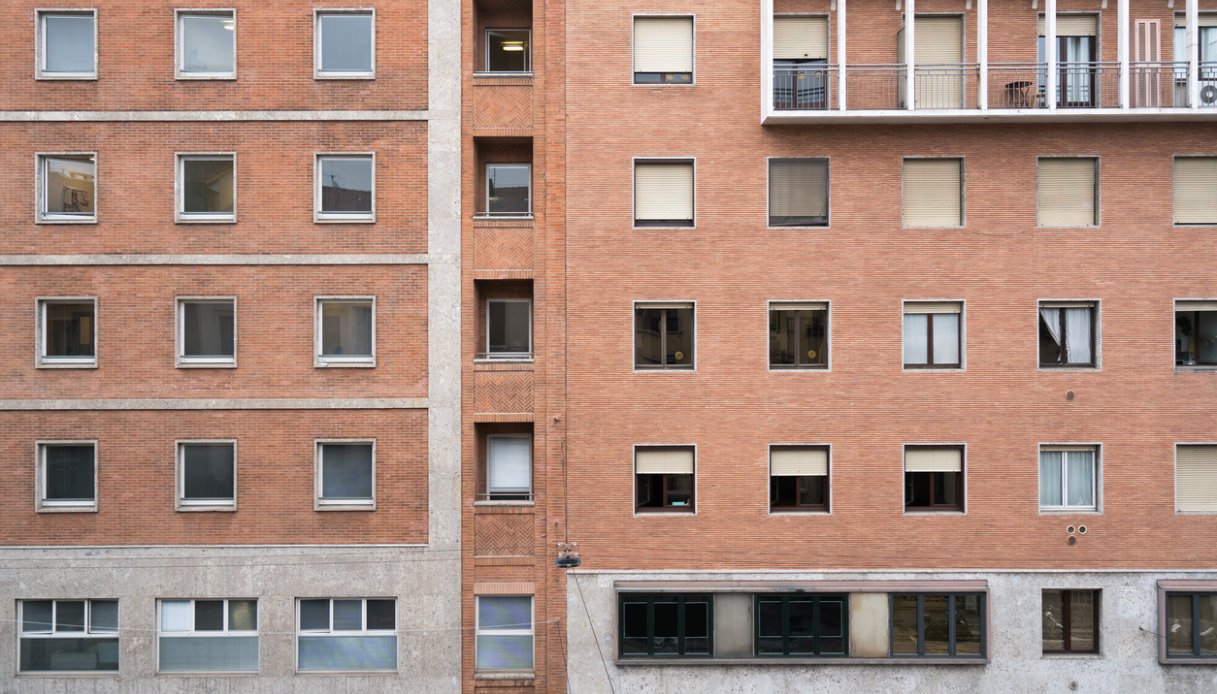 acquistare casa molti annunci con prezzi ribassati a milano firenze e bologna da Quifinanza.it acquistare casa molti annunci con prezzi ribassati a milano firenze e bologna