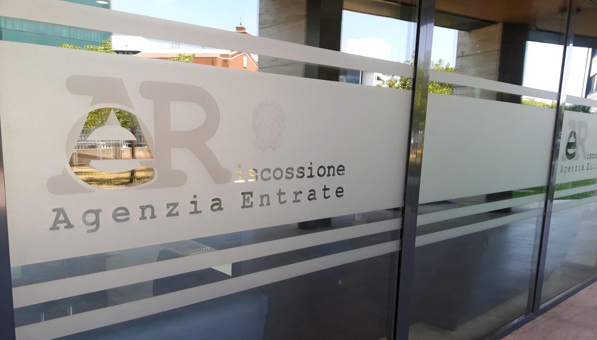 Rottamazione delle cartelle, cambia ancora tutto: le novità per i contribuenti