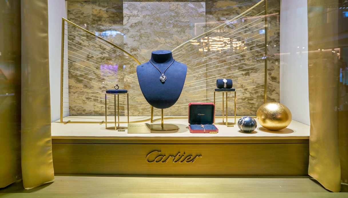 cartier spinge richemont il lusso batte le attese segnale per moncler e cucinelli da Quifinanza.it cartier spinge richemont il lusso batte le attese segnale per moncler e cucinelli