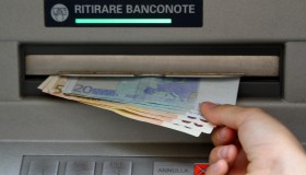 Soldi sul conto corrente, gli italiani ne tengono meno di quanto si pensi: agli ultimi posti in Europa