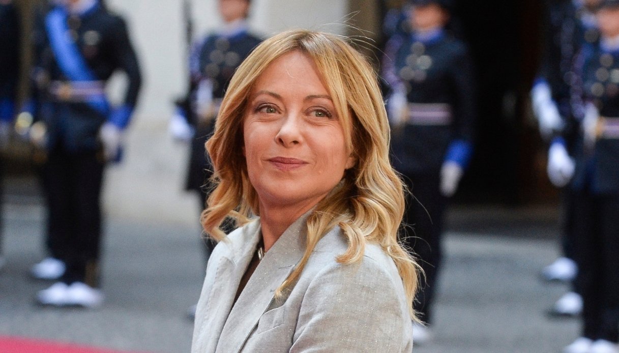 Dove vive Giorgia Meloni, quanto costa comprare casa vicino alla Premier
