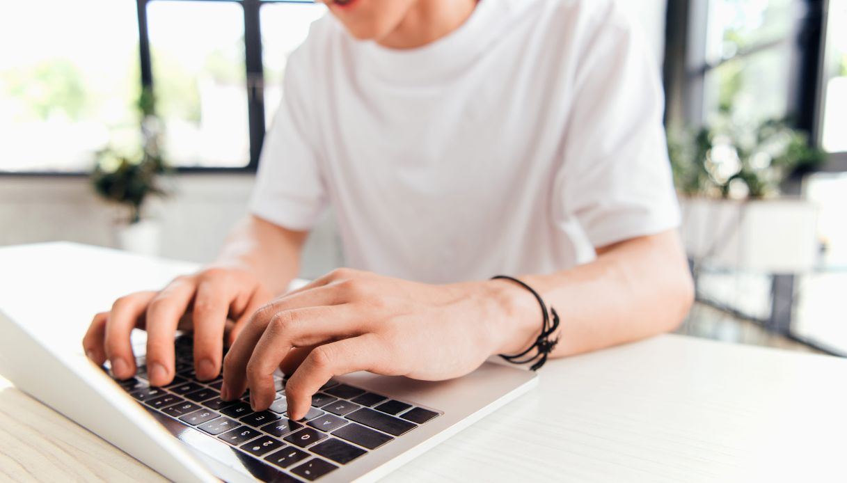 I lavori più pagati e richiesti, nascono nuove professioni: quali competenze cercano le aziende