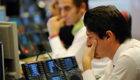Spread Btp Bund a 76 punti base, rendimenti al 3,70% per i titoli italiani