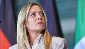 L’Iran mette Meloni nella lista nera per la morte di Khamenei: cosa sta succedendo