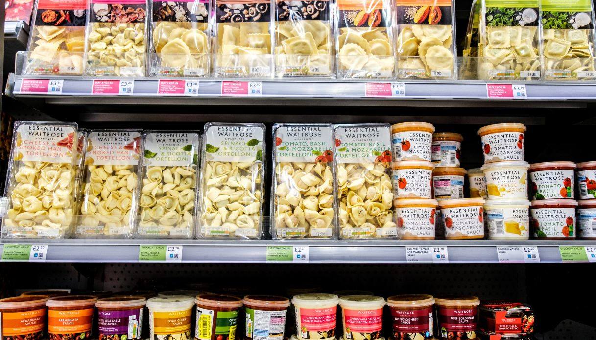 cibo biologico nuove regole europee come cambia il logo sui prodotti importati da Quifinanza.it cibo biologico nuove regole europee come cambia il logo sui prodotti importati