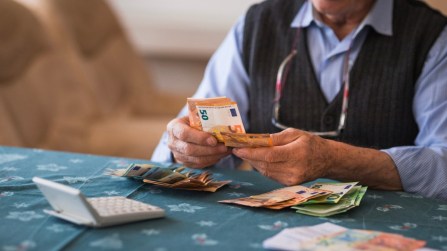 Pensioni, spesa record oltre 370 miliardi: cosa rischia chi andrà in pensione domani