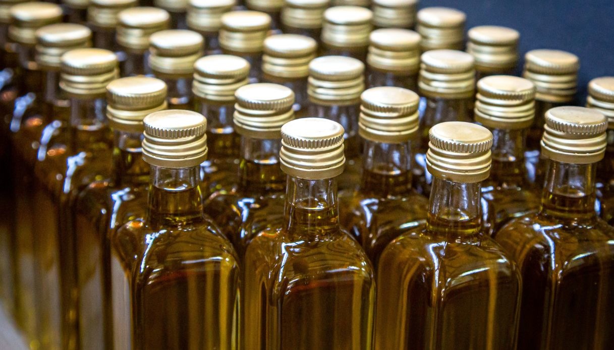 olio d8217oliva stop alla miscelazione cosa cambia per chi vende e acquista da Quifinanza.it olio d8217oliva stop alla miscelazione cosa cambia per chi vende e acquista