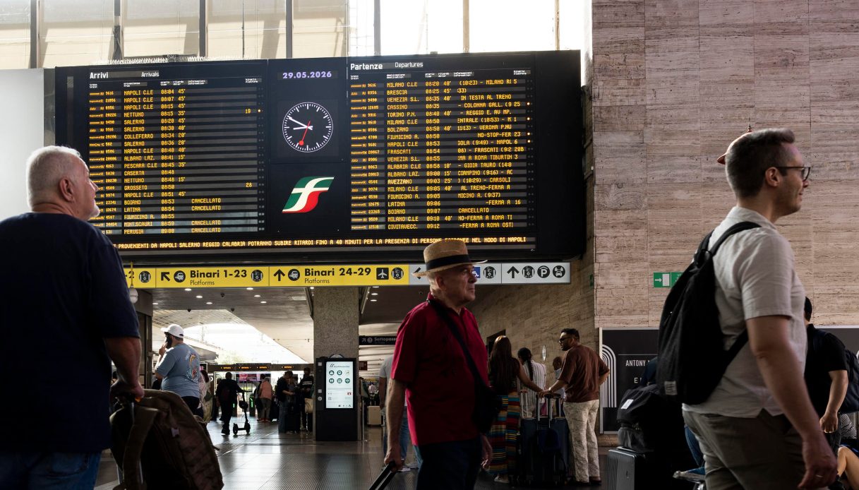scioperi dei treni il 24 luglio trasporto pubblico fermo in tutta italia gli orari da Quifinanza.it scioperi dei treni il 24 luglio trasporto pubblico fermo in tutta italia gli orari