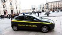 Banca occulta smantellata a Milano, evasione e riciclaggio: sequestri per 2,5 milioni