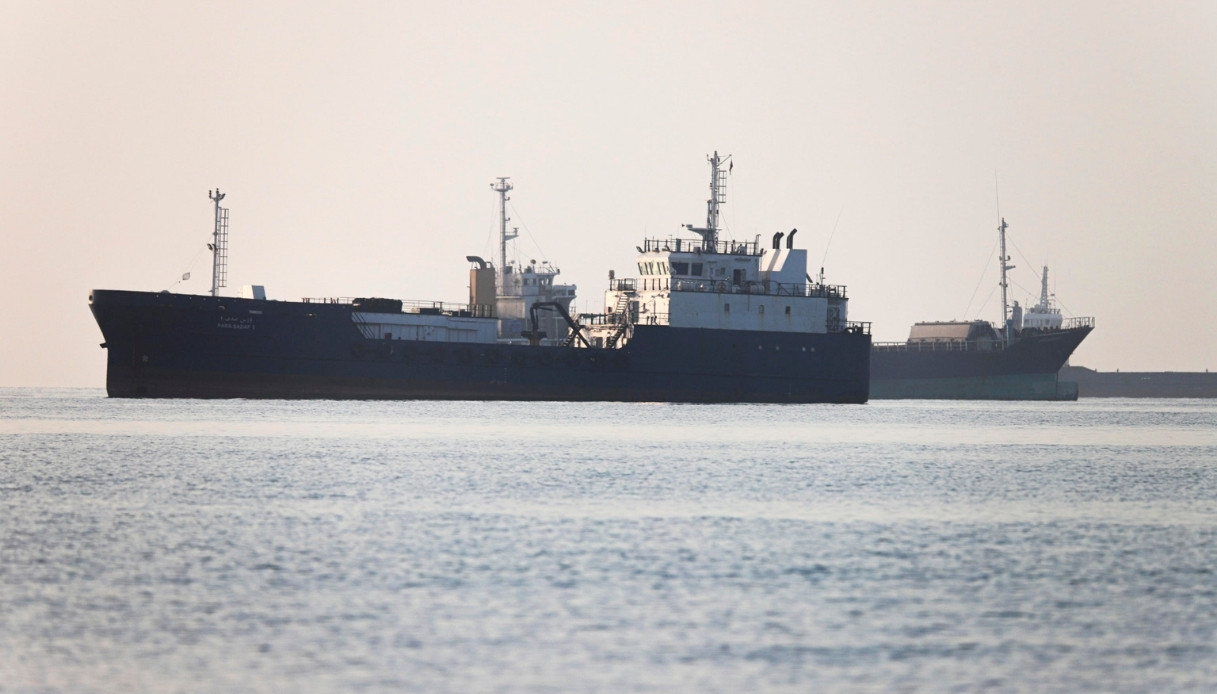 Hormuz richiude e il gas torna a 50 euro: l’Europa riscopre il rischio energetico