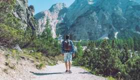 Fuga dal caldo, in montagna più di 79 milioni di presenze: aumenta la domanda ma anche i prezzi