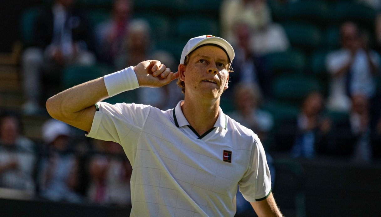 Wimbledon 2026, Sinner-Mochizuki agli ottavi: sfida da 58 milioni di differenza