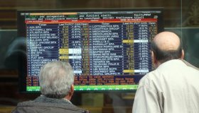 La Borsa del 22 luglio, Piazza Affari chiude in positivo: bene impostate Unipol e Mps