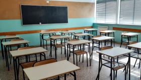 Ccnl Scuola 2025-2027 firmato, aumenti fino a 143 euro al mese e arretrati fino a 1.250 euro