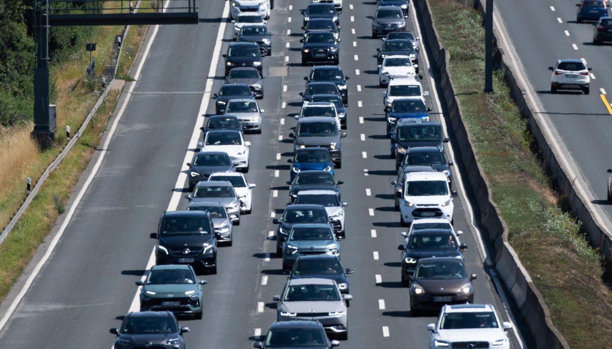 ddl concorrenza stretta su carburanti rc auto e telemarketing cosa cambia per gli italiani da Quifinanza.it ddl concorrenza stretta su carburanti rc auto e telemarketing cosa cambia per gli italiani