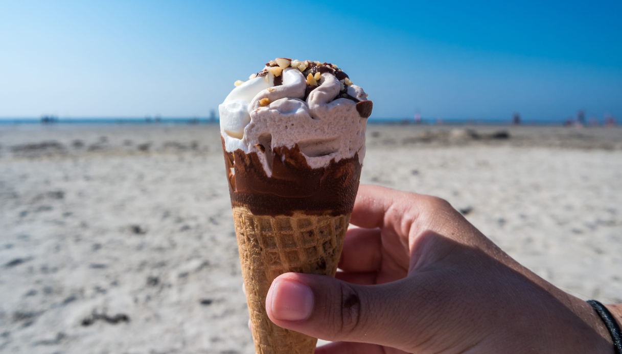 Gelati confezionati sempre più cari, prezzi in aumento del 40% e porzioni ridotte