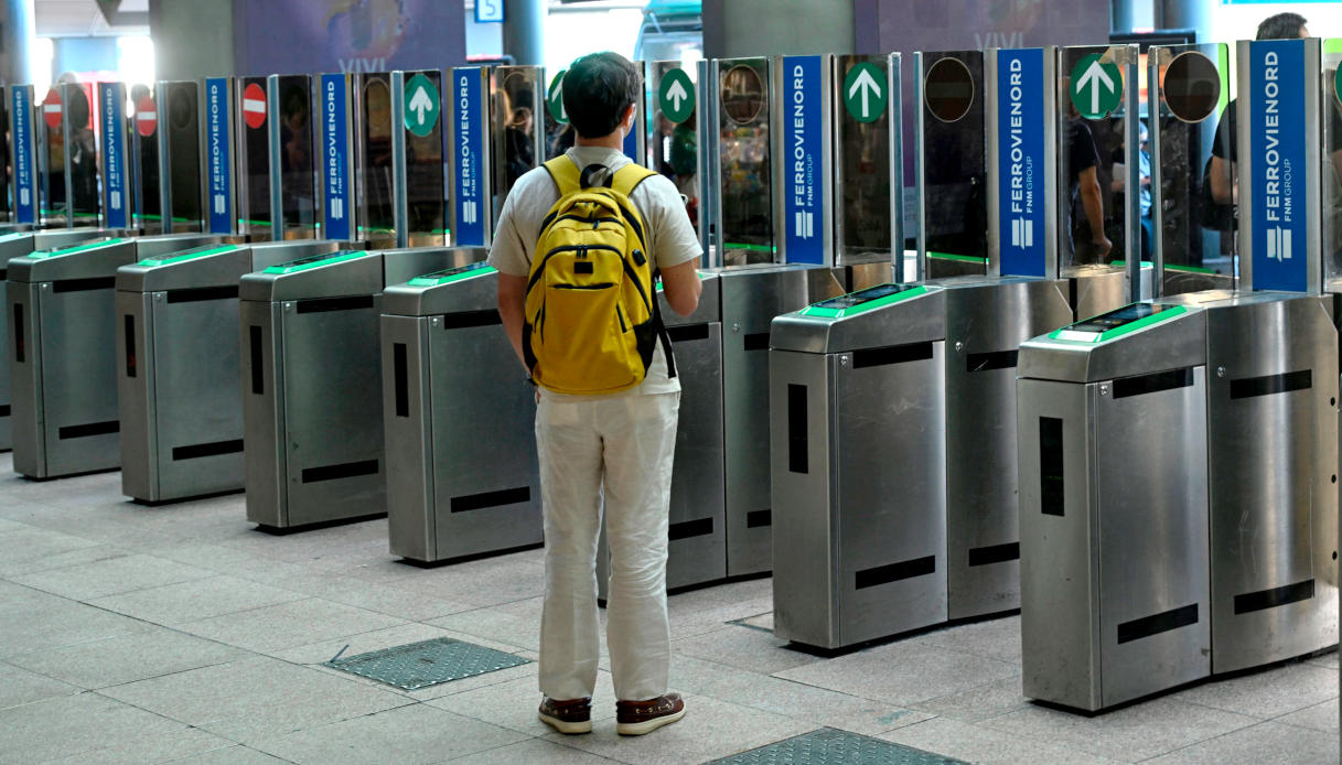 Sciopero treni 23 luglio, orari e motivi della protesta: possibili disagi per chi viaggia