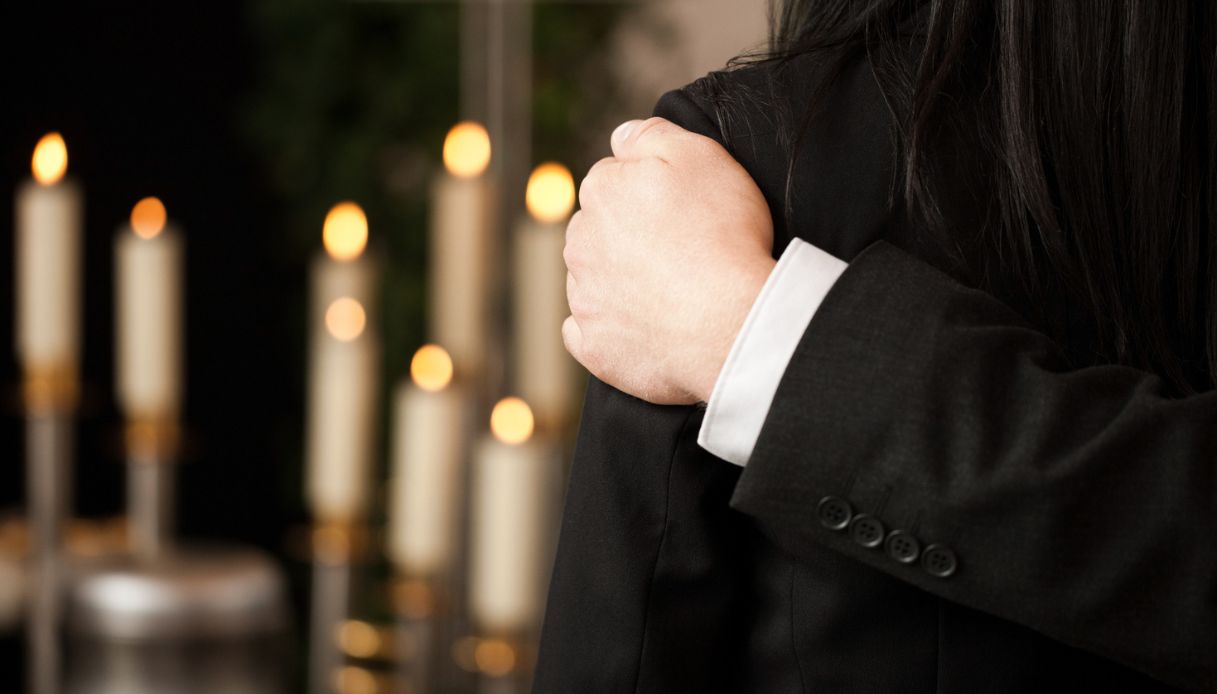 servizi funebri come cambia il settore in italia tra cremazione in crescita e case funerarie da Quifinanza.it servizi funebri come cambia il settore in italia tra cremazione in crescita e case funerarie