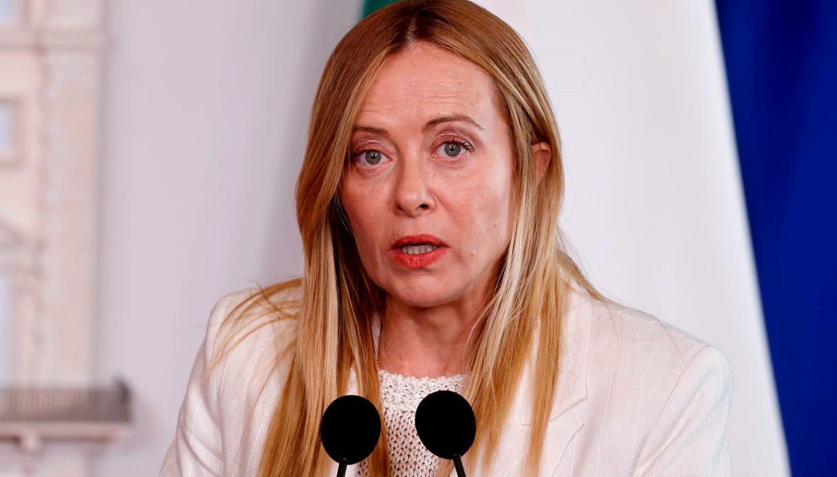 sondaggi politici meloni sotto il 27 mentre il campo largo supera il centrodestra vannacci decisivo da Quifinanza.it sondaggi politici meloni sotto il 27 mentre il campo largo supera il centrodestra vannacci decisivo