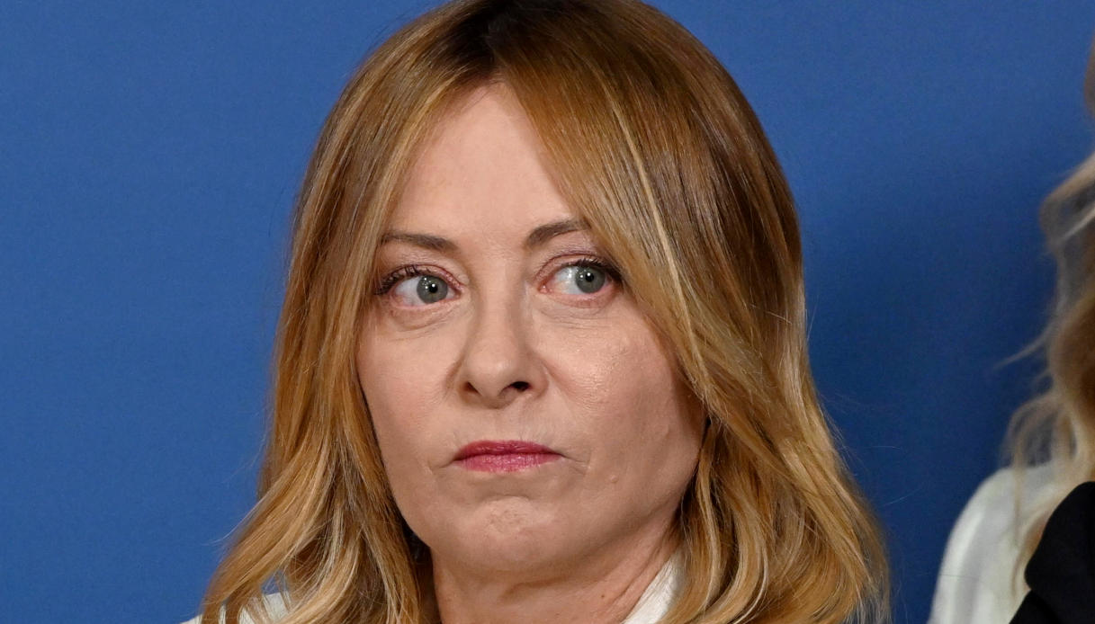 sondaggi politici meloni scivola sotto il 27 mentre vannacci vola e cambia gli equilibri a destra da Quifinanza.it sondaggi politici meloni scivola sotto il 27 mentre vannacci vola e cambia gli equilibri a destra