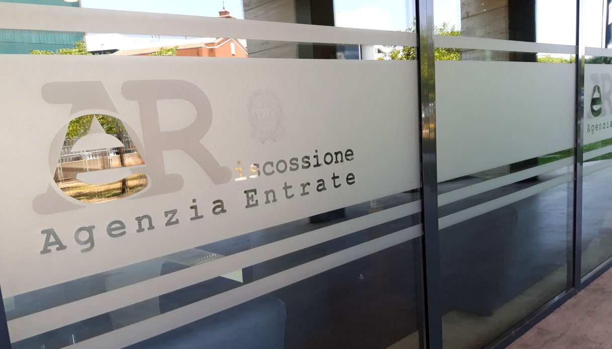 multe e tasse cartelle fiscali e pignoramenti fermi ad agosto ma con alcune eccezioni da Quifinanza.it multe e tasse cartelle fiscali e pignoramenti fermi ad agosto ma con alcune eccezioni