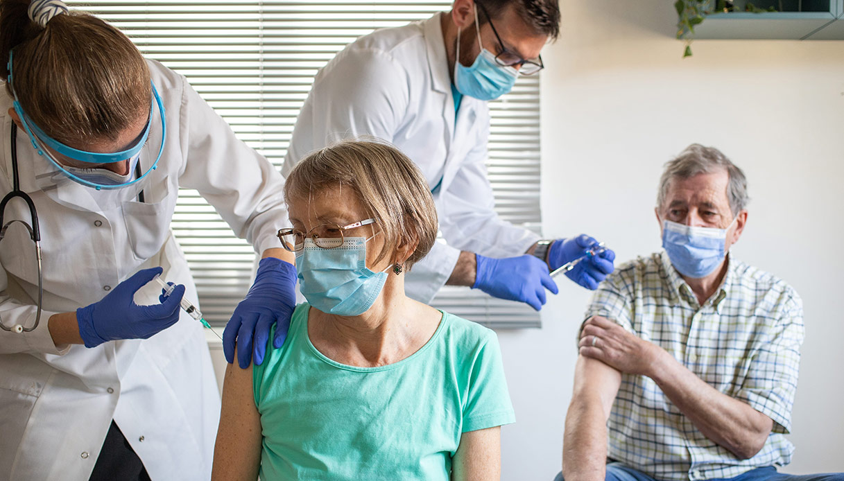 Vaccinazioni nella terza età, ogni euro investito può generarne fino a 782