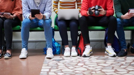 Precari in Italia, la classifica delle categorie più colpite dai contratti a termine