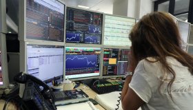 Lo spread si stabilizza dopo il crollo, 78 punti base e rendimenti al 3,93%