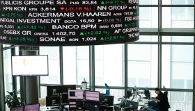 Lo spread è sceso sotto gli 80 punti dopo più di due settimane, rendimenti al 3,93%