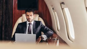 I migliori aeroporti “business”, c’è un italiano sul podio: da dove partono più jet e voli privati