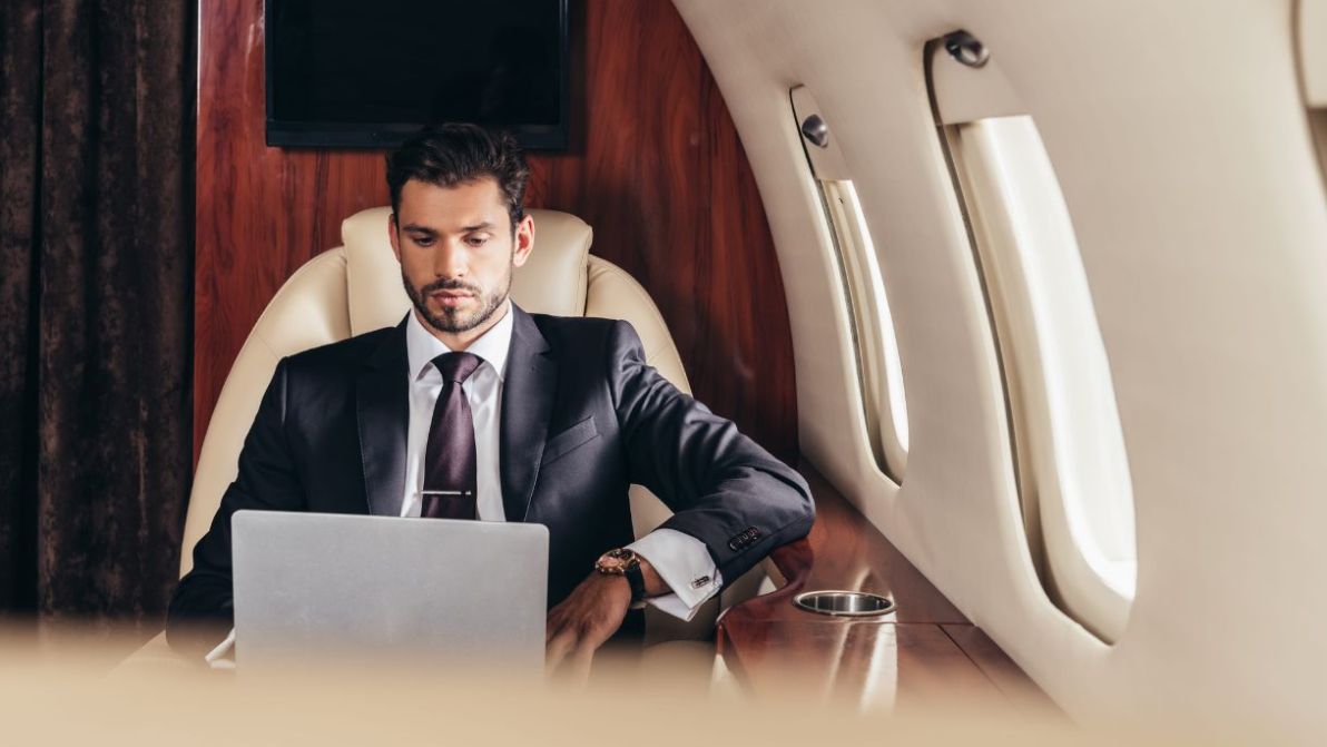 I migliori aeroporti “business”, c’è un italiano sul podio: da dove partono più jet e voli privati