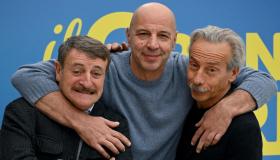 “Con 20 milioni puoi aprire un bar in Costa Rica” Quanto costa oggi il sogno di Aldo, Giovanni e Giacomo