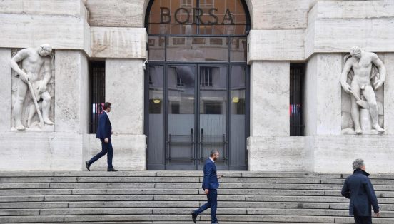 Borsa 24 agosto