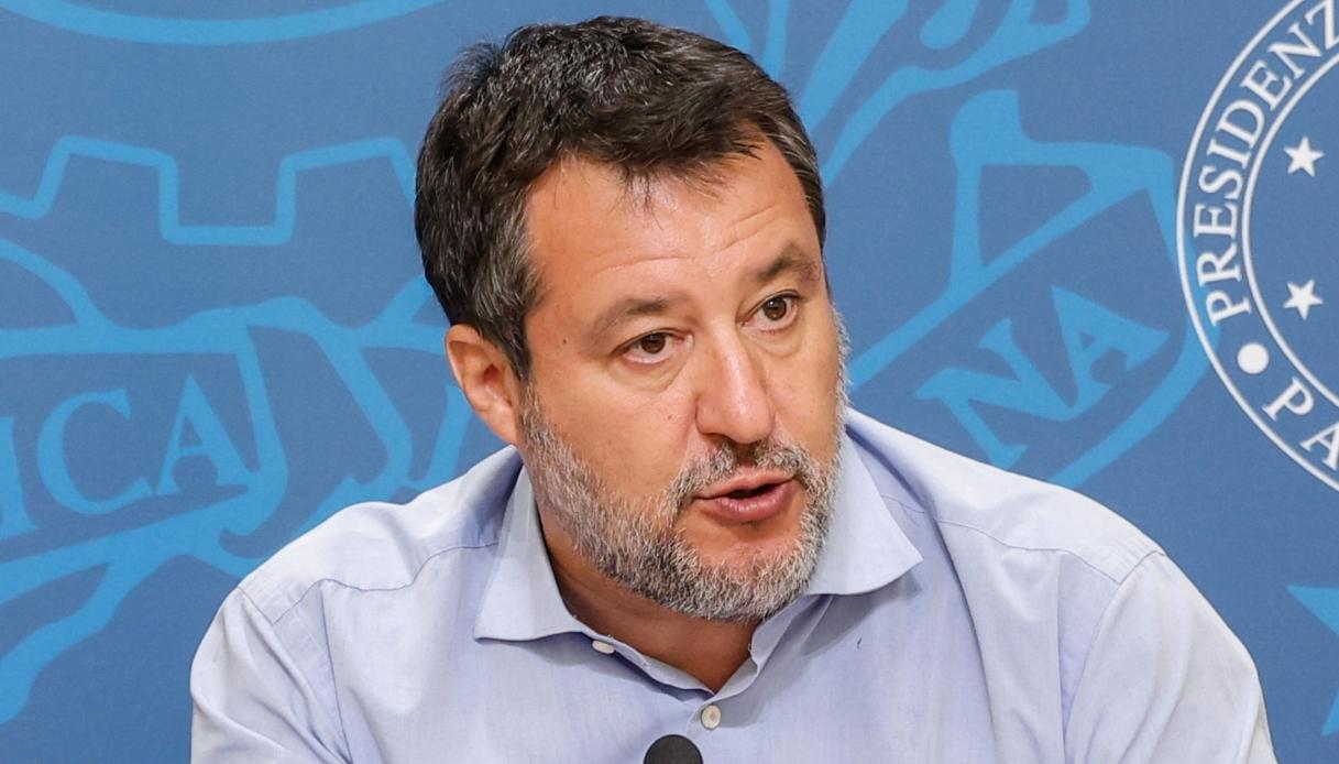 https://quifinanza.it/wp-content/uploads/sites/5/2026/08/codice-della-strada-proposta-matteo-salvini.jpg