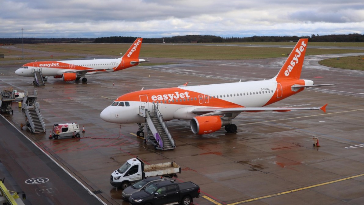 EasyJet passa al fondo Apollo: acquisita per 7,7 miliardi di dollari