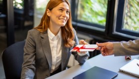 Imposta sulle donazioni e calcolo delle franchigie, come funziona la tassa sui regali