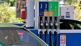 Prezzo diesel in aumento, rischia di superare i 3 euro al litro nei prossimi mesi