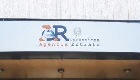 Rottamazione quinquies per i tributi locali al via, chi può aderire dal 16 ottobre